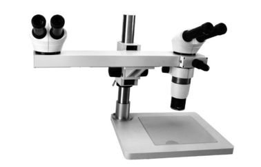 中国 最高の拡大 80X および WD 276mm を用いる複数の観覧の Microscopio のステレオの顕微鏡の産業顕微鏡 サプライヤー